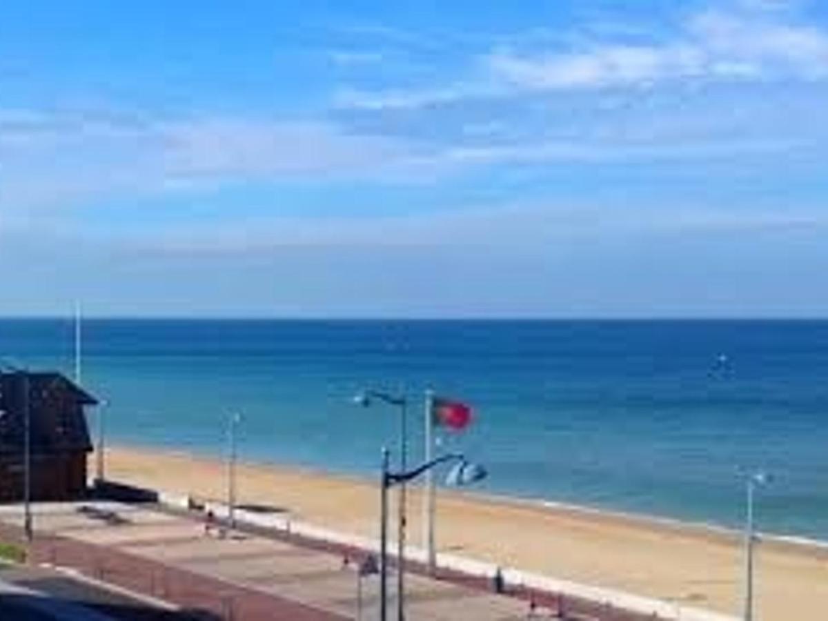 Appartement 2 Pieces Centre De Villers-Sur-Mer Avec Parking - Fr-1-712-40 Eksteriør billede