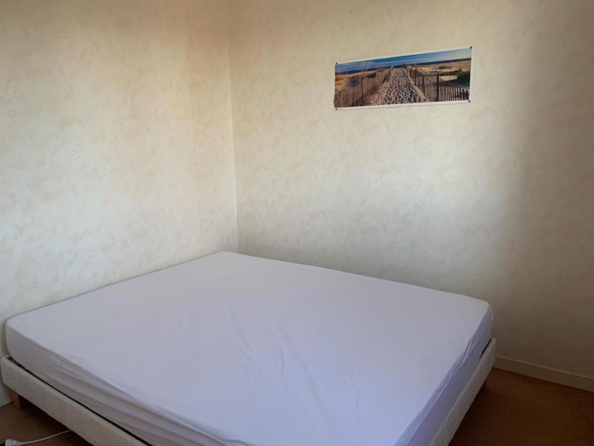 Appartement 2 Pieces Centre De Villers-Sur-Mer Avec Parking - Fr-1-712-40 Eksteriør billede